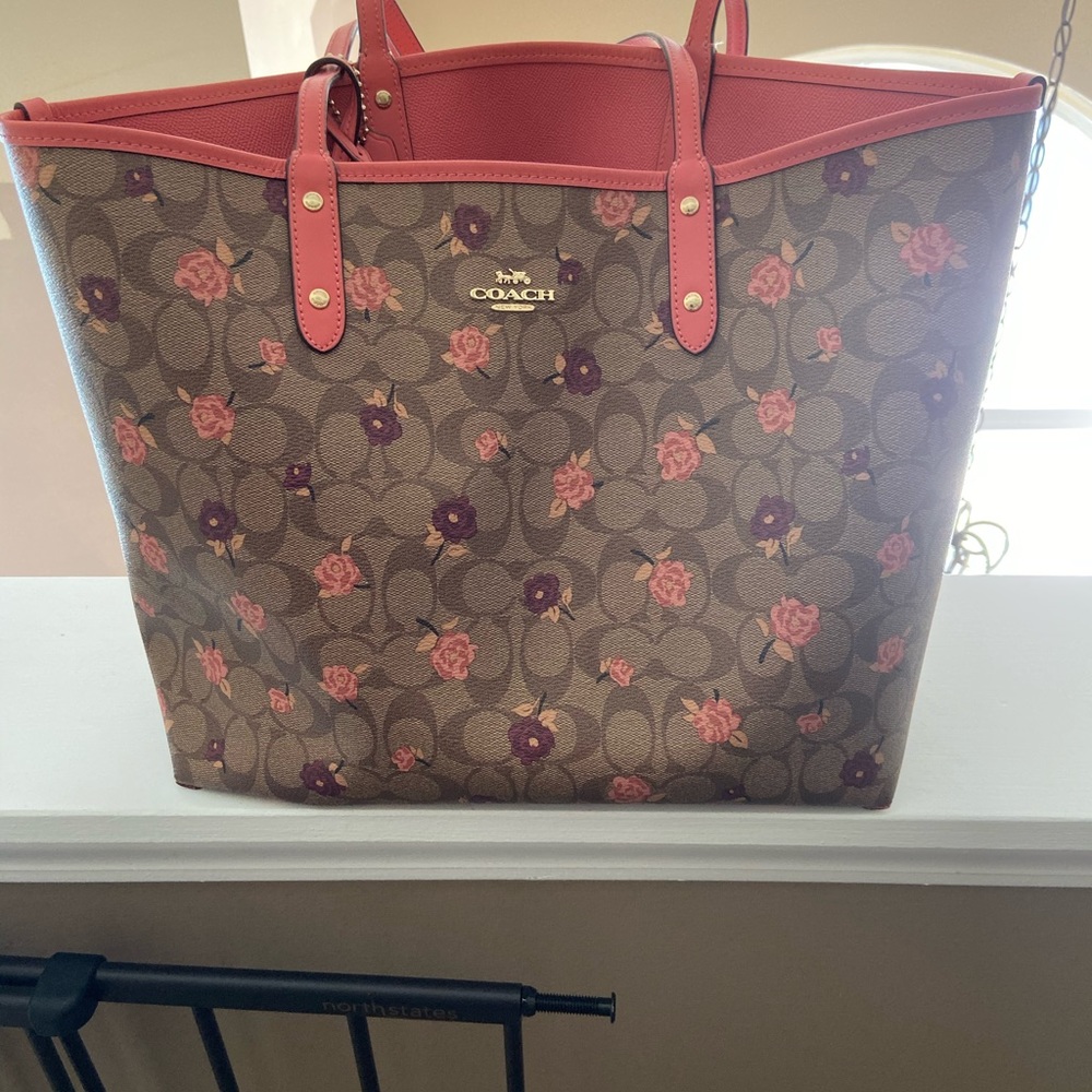 Reversible Coach Floral tote